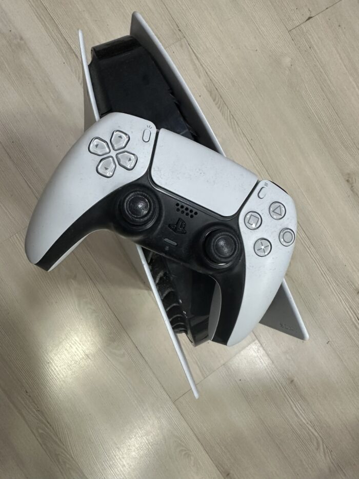 PlayStation 5 - Figura 2